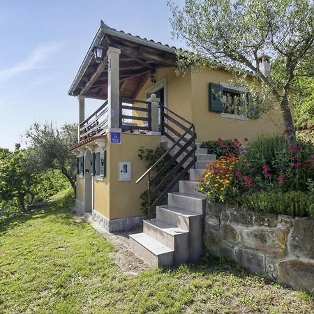 Villa Casa Antonija In Sovinjska Brda - Haus Fur 2 Personen Exterior foto