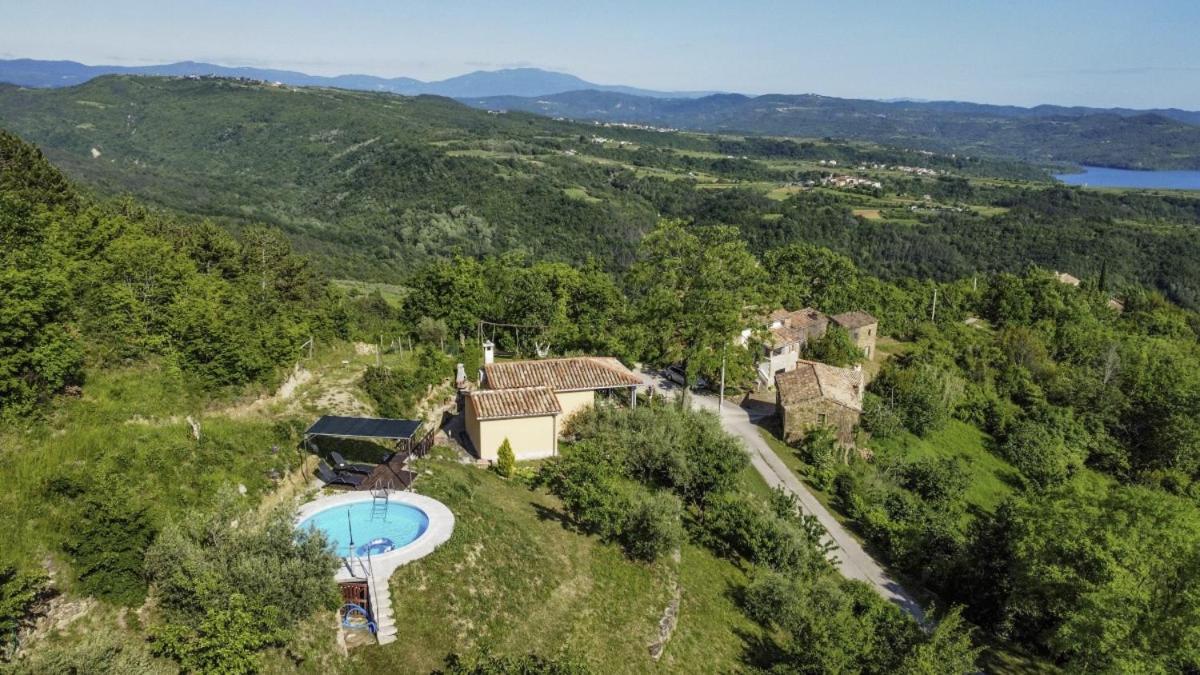 Villa Casa Antonija In Sovinjska Brda - Haus Fur 2 Personen Exterior foto