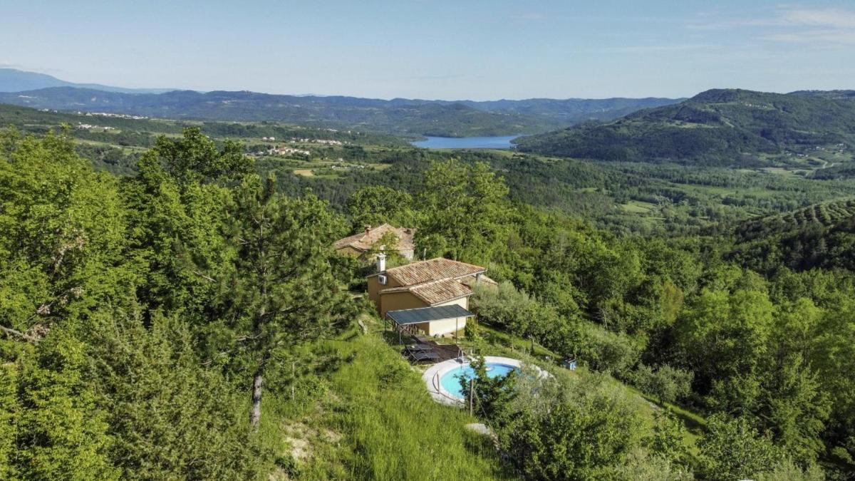 Villa Casa Antonija In Sovinjska Brda - Haus Fur 2 Personen Exterior foto