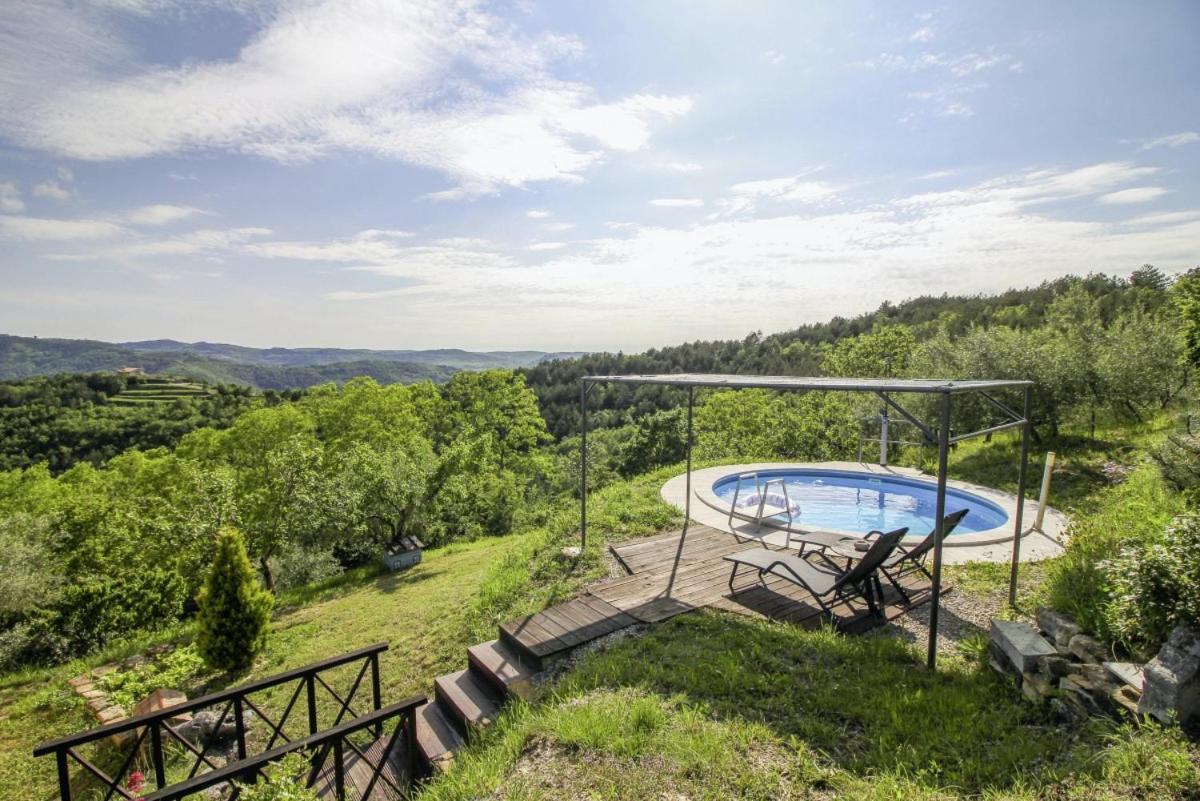 Villa Casa Antonija In Sovinjska Brda - Haus Fur 2 Personen Exterior foto