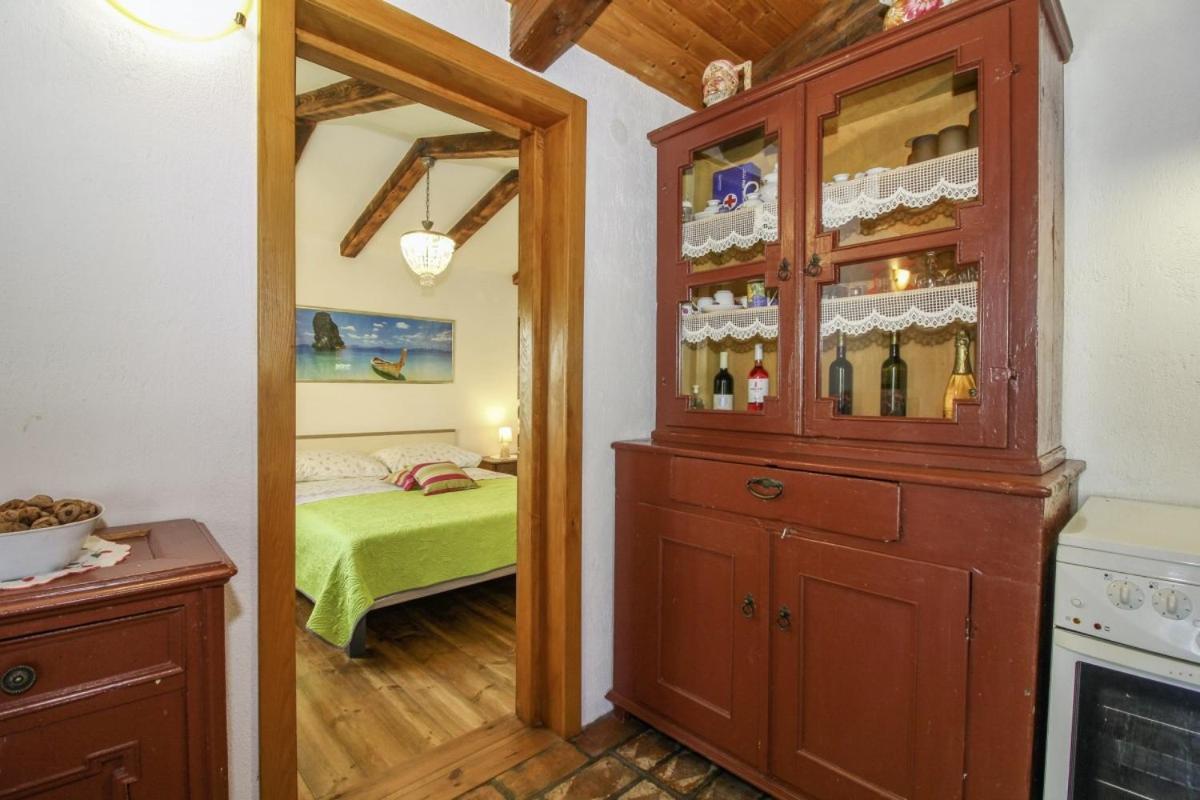 Villa Casa Antonija In Sovinjska Brda - Haus Fur 2 Personen Exterior foto